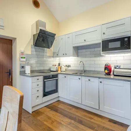 1 Bed In Oc-g34638 Holiday home